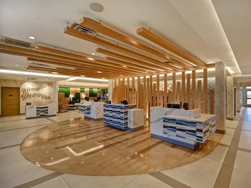 Doubletree By Hilton Oceanfront Virginia Beach
