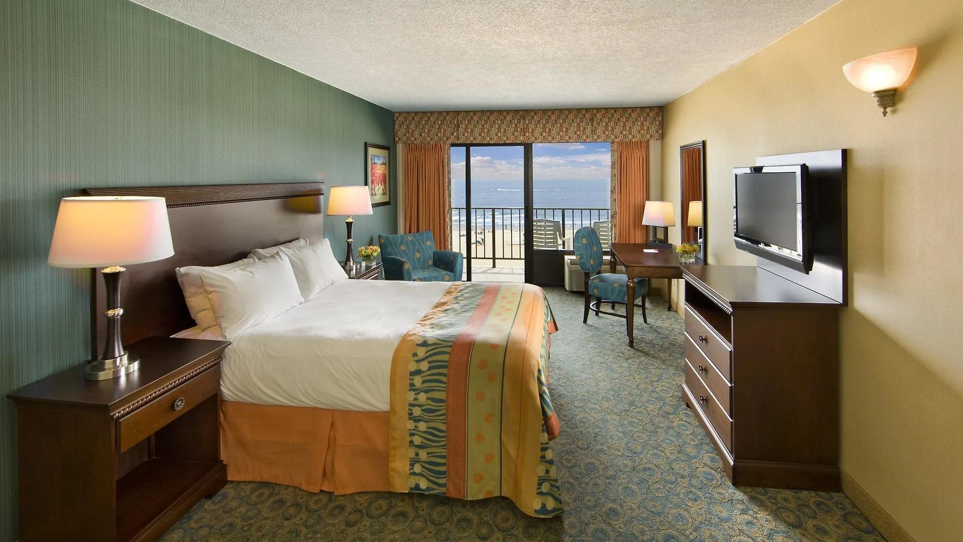 Hotel Doubletree By Hilton Oceanfront Virginia Beach