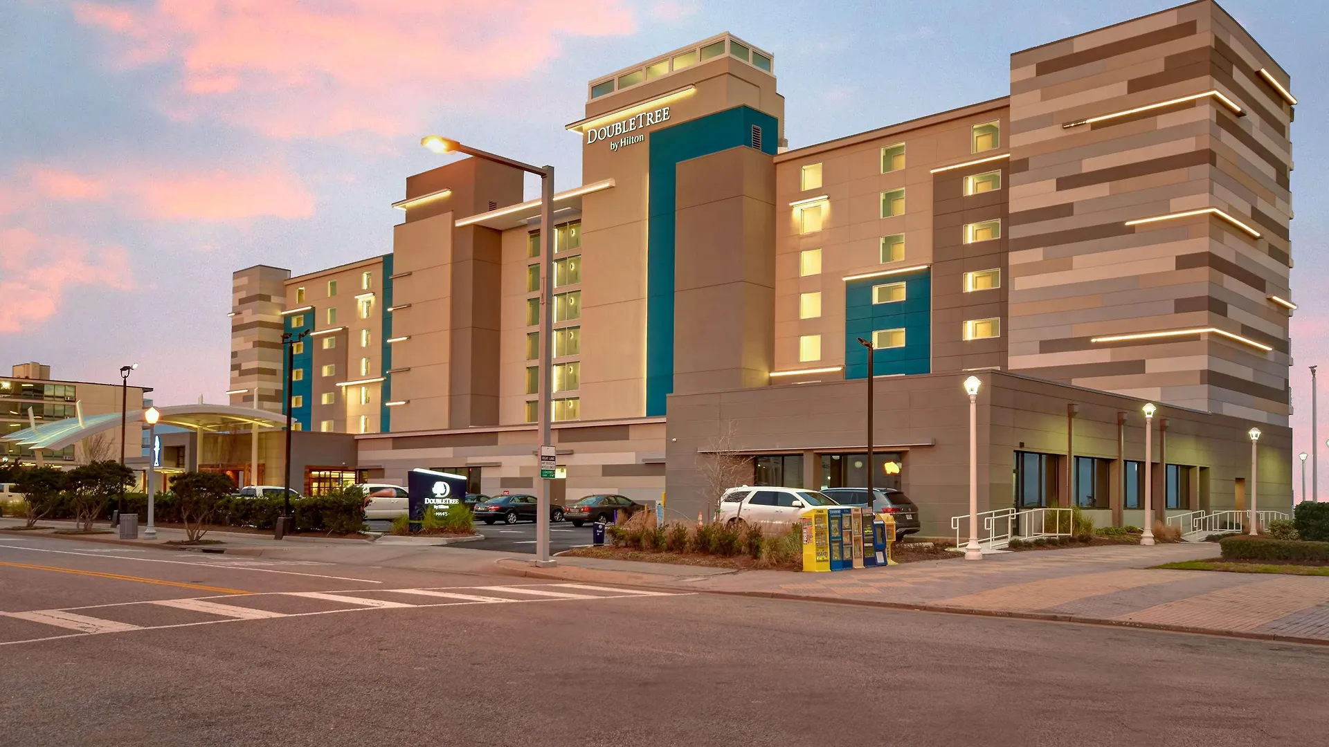 Doubletree By Hilton Oceanfront Virginia Beach Hotel
