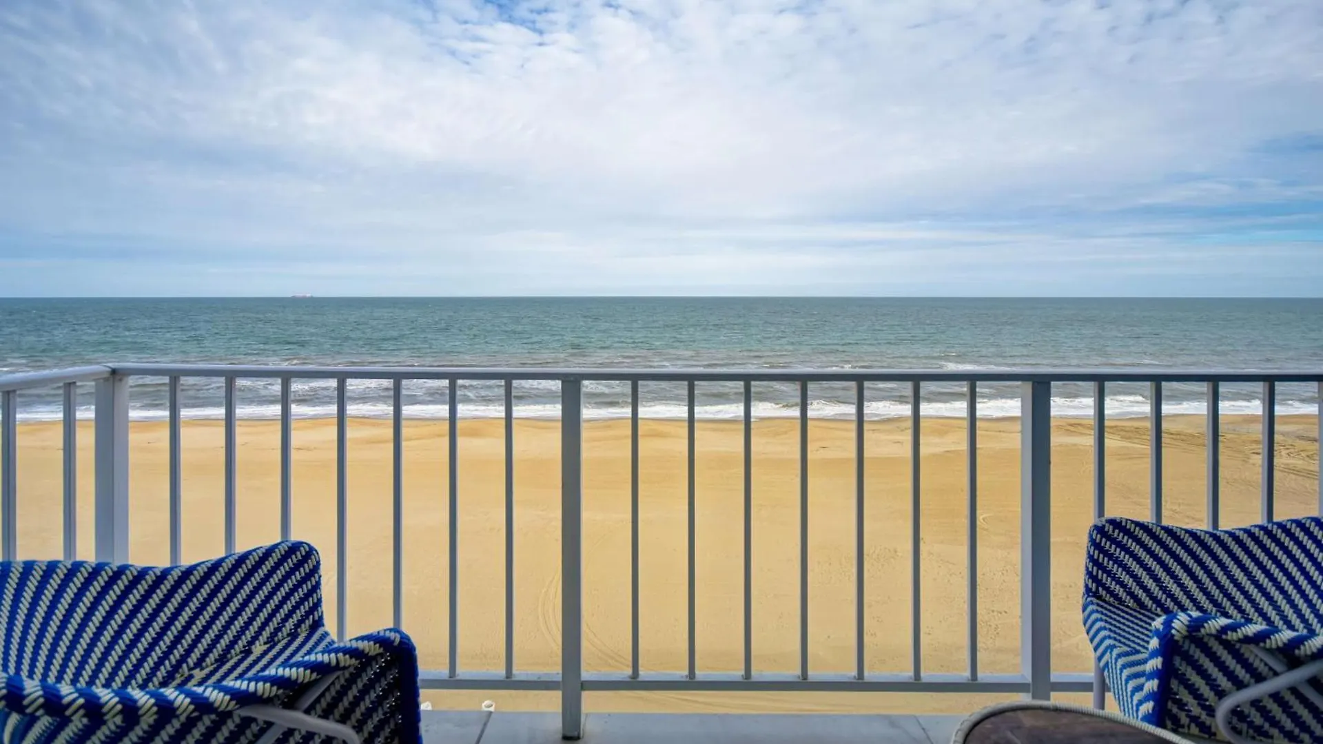 Hotel Doubletree By Hilton Oceanfront Virginia Beach