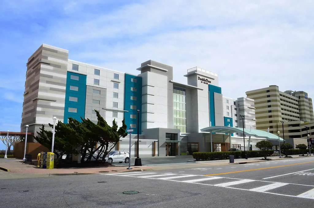 Doubletree By Hilton Oceanfront Virginia Beach 4*,  United States